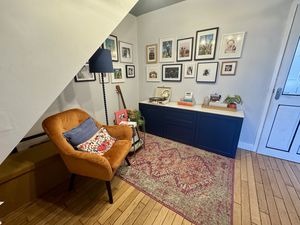 OPen Plan Snug- click for photo gallery
